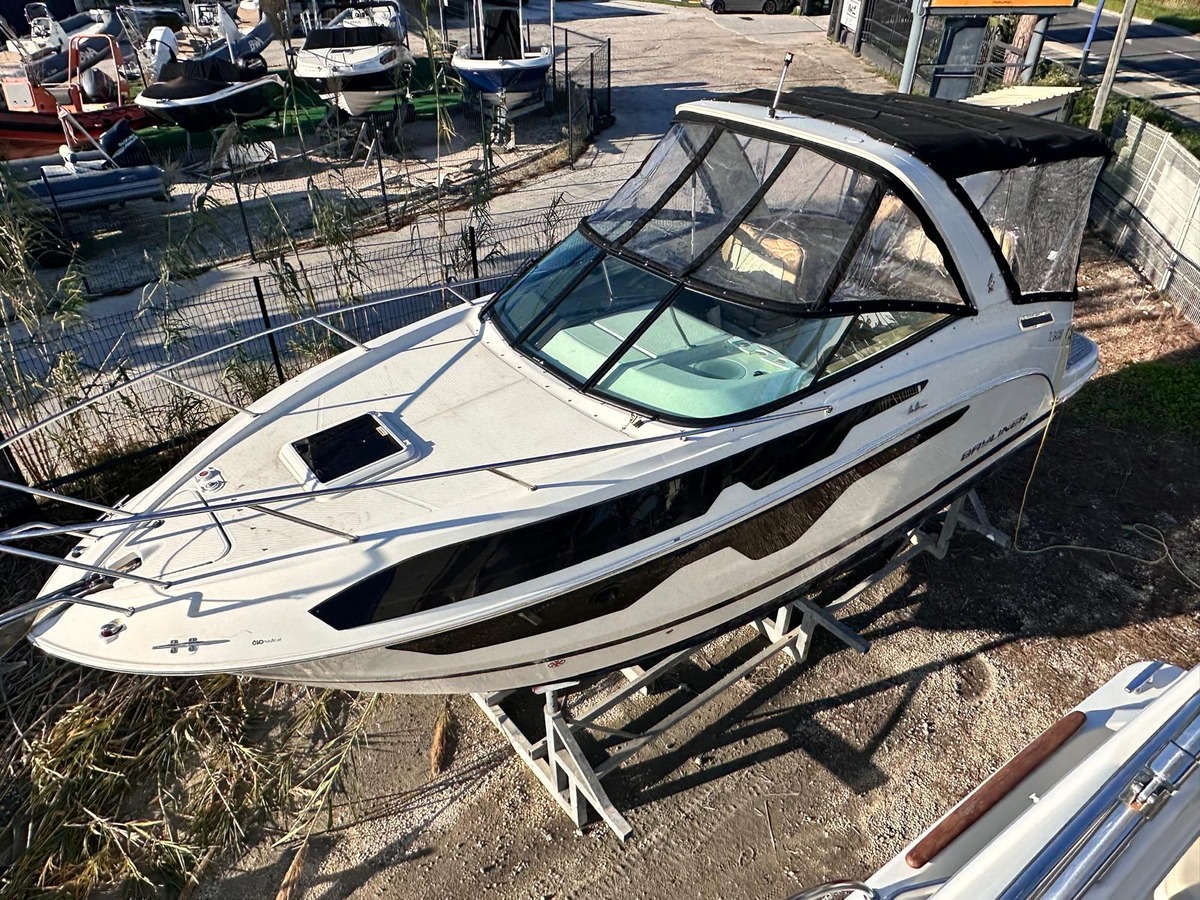 BAYLINER 855 CRUISER 