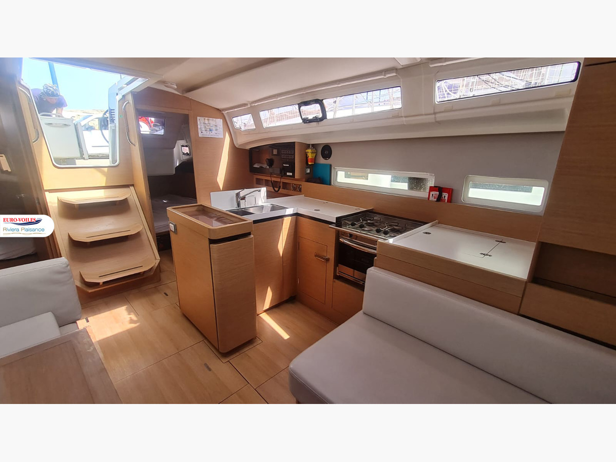 SUN ODYSSEY 410